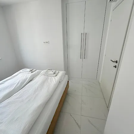 Beautiful New Palmtree Appartement *