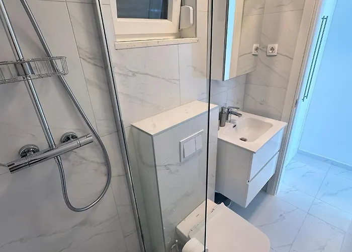 Apartment Beautiful New Palmtree Vir